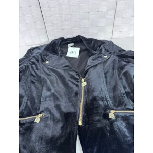"ANNE KLEIN" Black, Velvet, Biker Jacket ,Lg Gold Hardware ,Zipper Pockets Sz XL - Picture 5 of 12